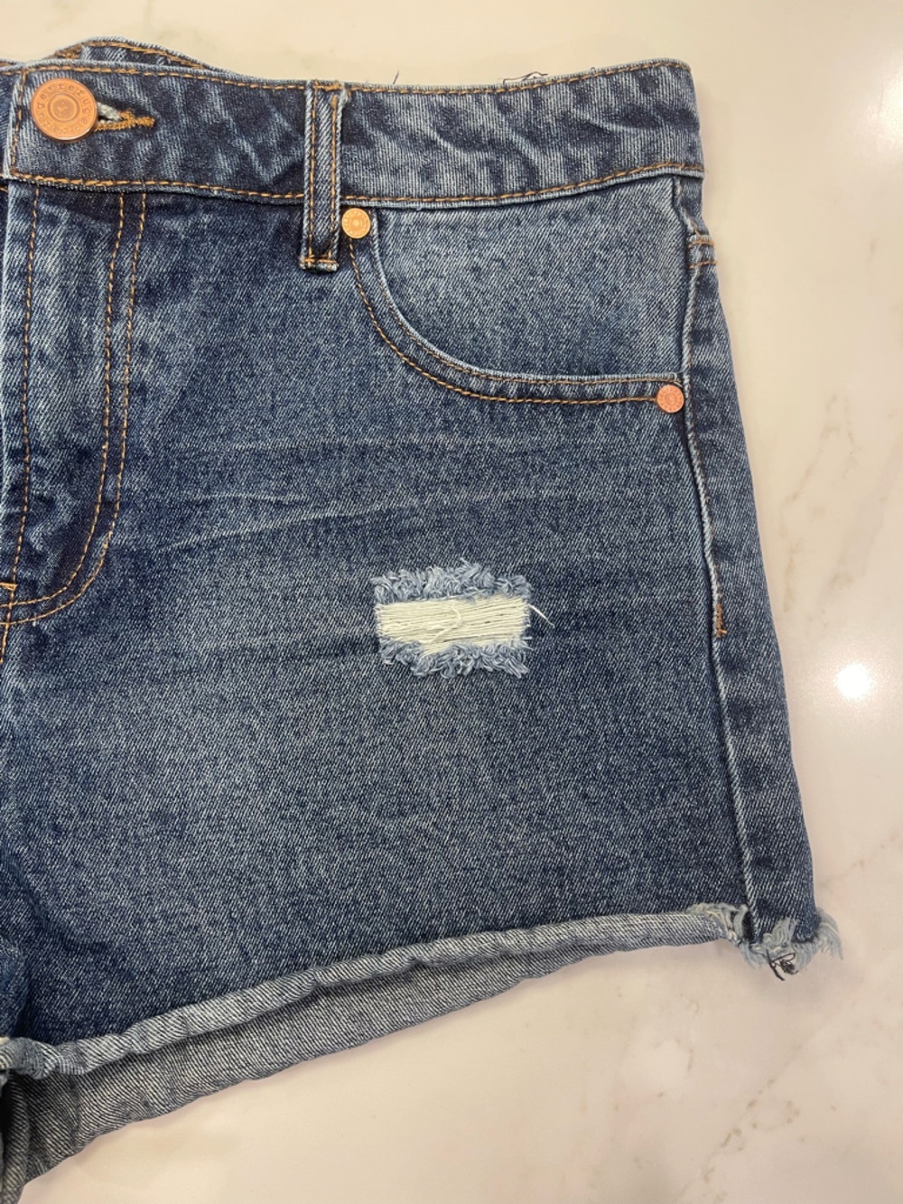 Refuge Mid-Rise Distressed Denim Shorts - Blue - Picture 9 of 14
